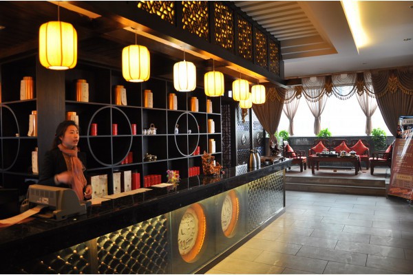 广州中山大学夜生活指南：探索校园周边活力地带